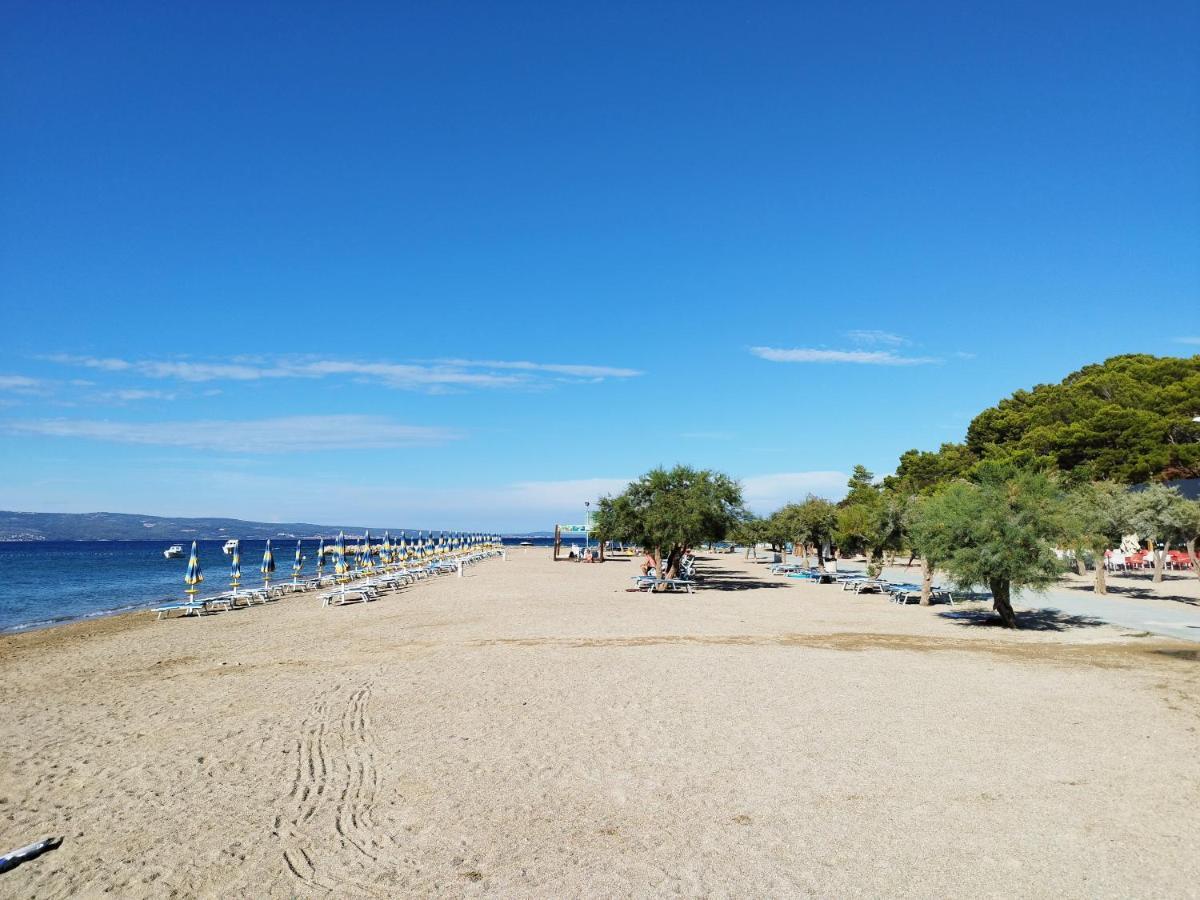 Ferienwohnung Am Sandstrand أوميس المظهر الخارجي الصورة
